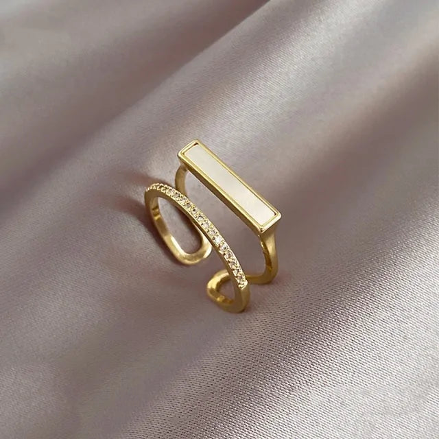 Double Shell Gold Ring