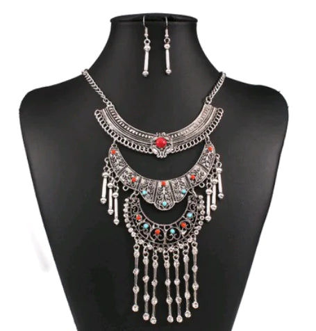 Turquoise Diamond Studded Necklace and Earring Set