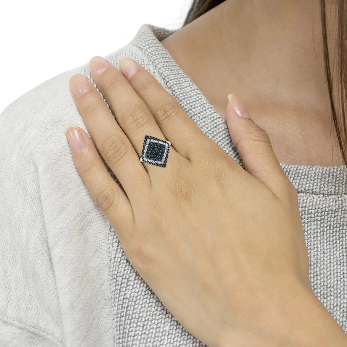 Sterling Silver 1 cttw White and Treated Blue Diamond Rhombus Cocktail Ring